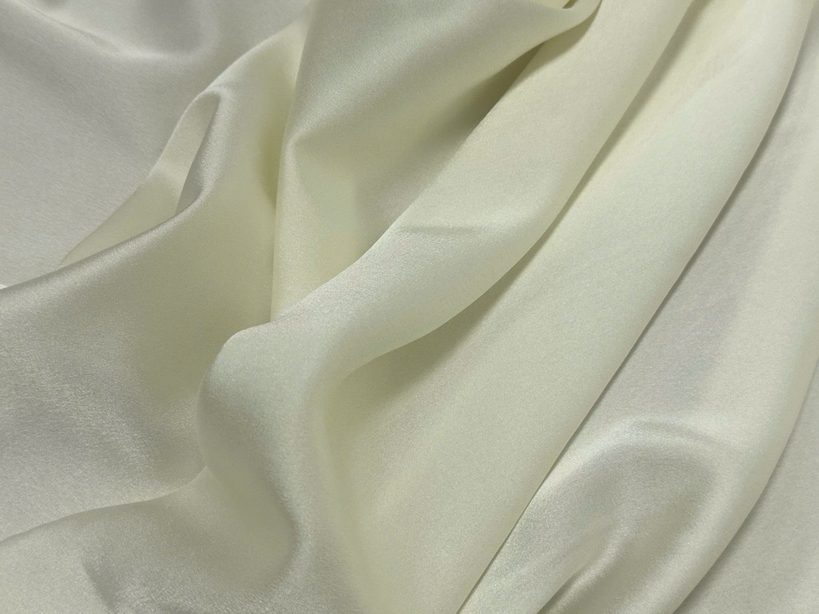 vải lụa satin
